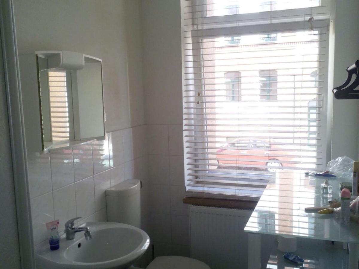 Hostel Im Medizinerviertel Halle  Zewnętrze zdjęcie