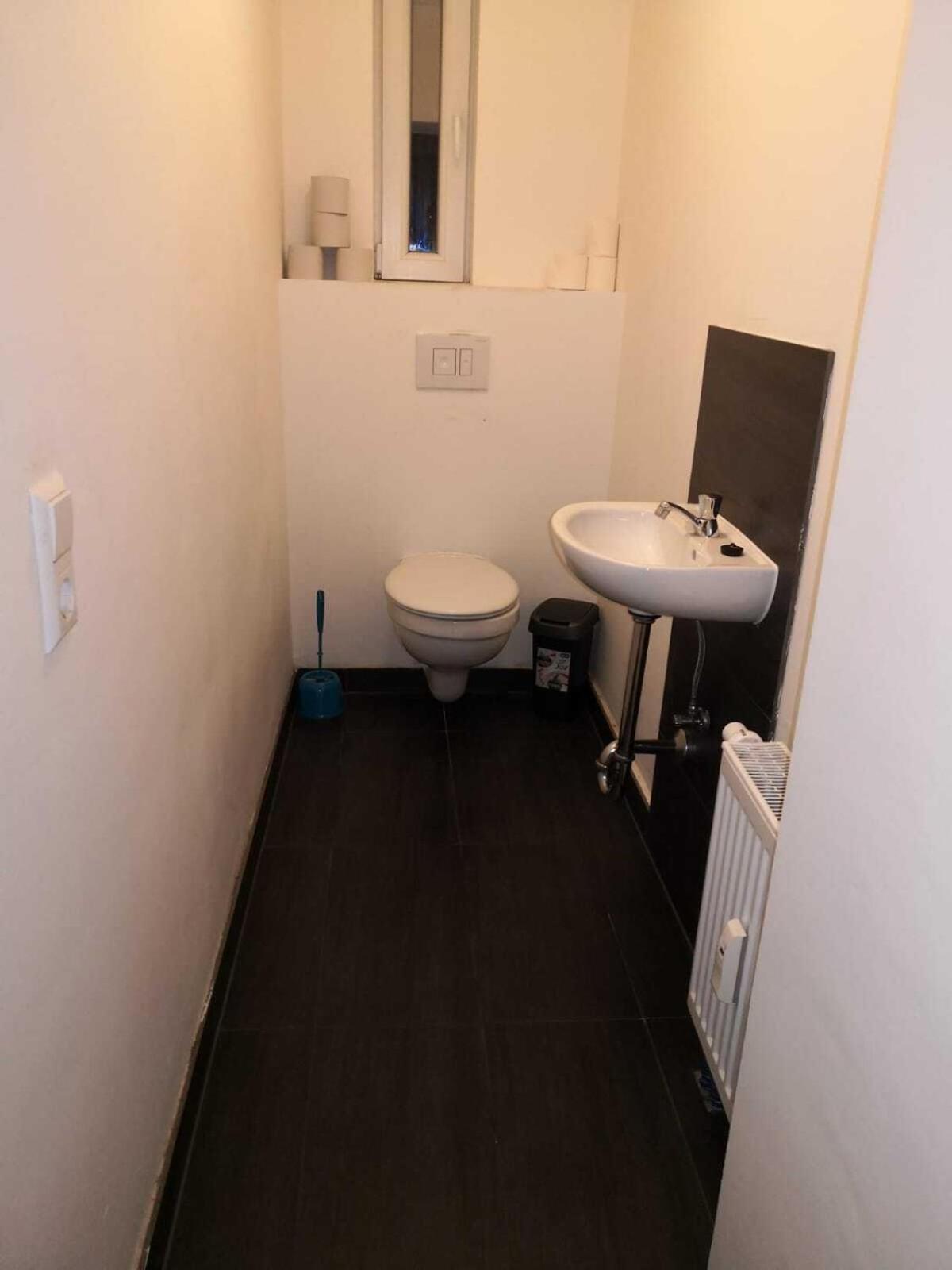Hostel Im Medizinerviertel Halle  Zewnętrze zdjęcie