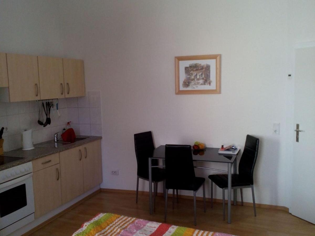 Hostel Im Medizinerviertel Halle  Pokój zdjęcie