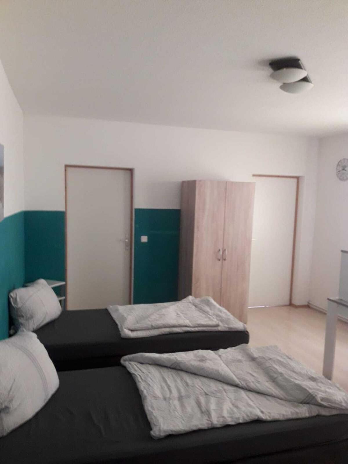 Hostel Im Medizinerviertel Halle  Pokój zdjęcie