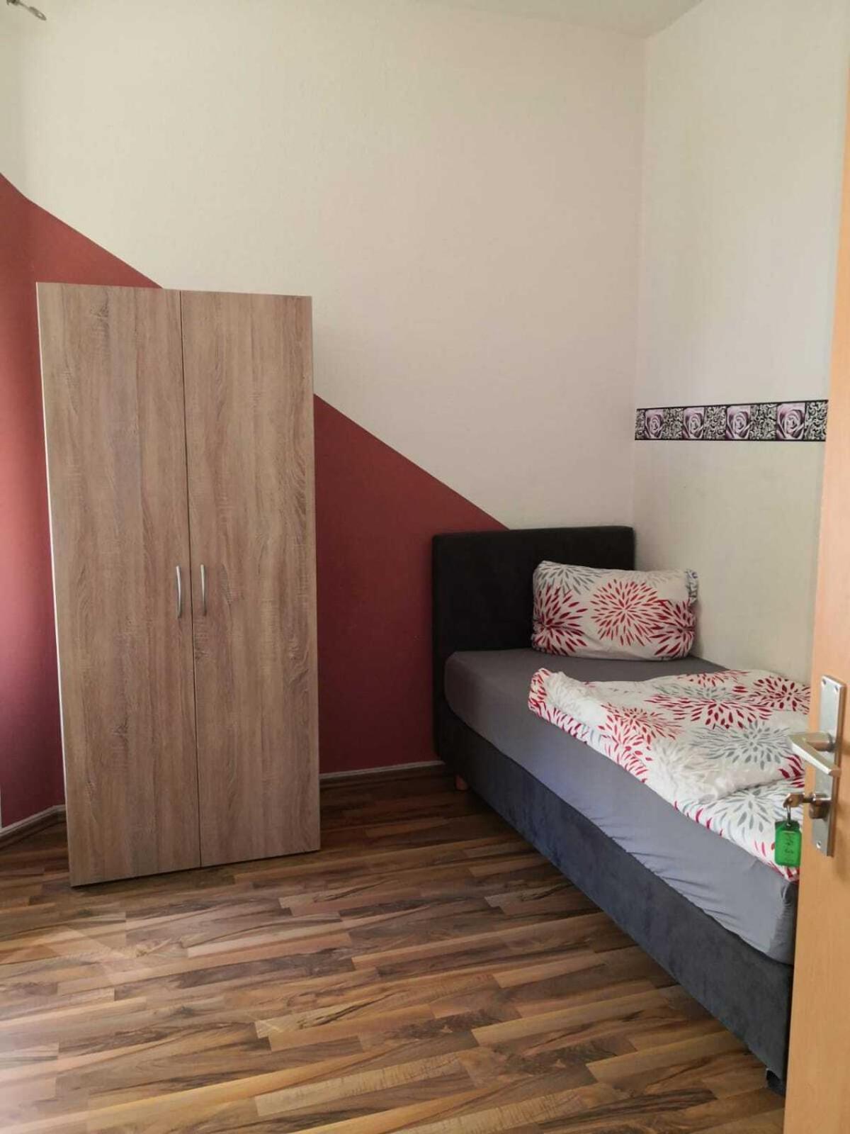 Hostel Im Medizinerviertel Halle  Pokój zdjęcie